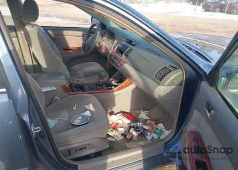 2002 Toyota Camry Xle from USA, damaged, VIN 4T1BE32K72U599545